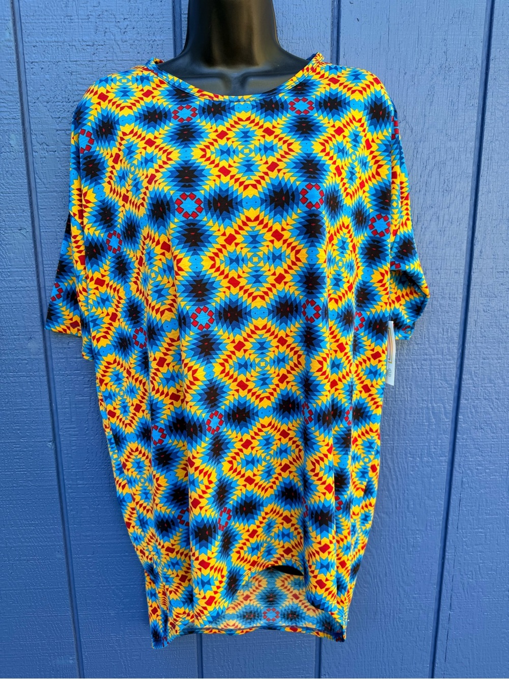 LuLaRoe Short Sleeve Tee in Blue, Yellow, Red
